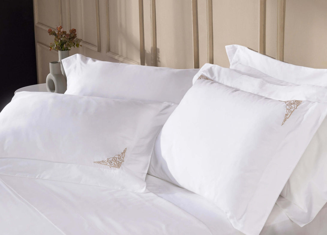Jogo de Cama Queen Combo White - Fronha Arabesco Gold 3