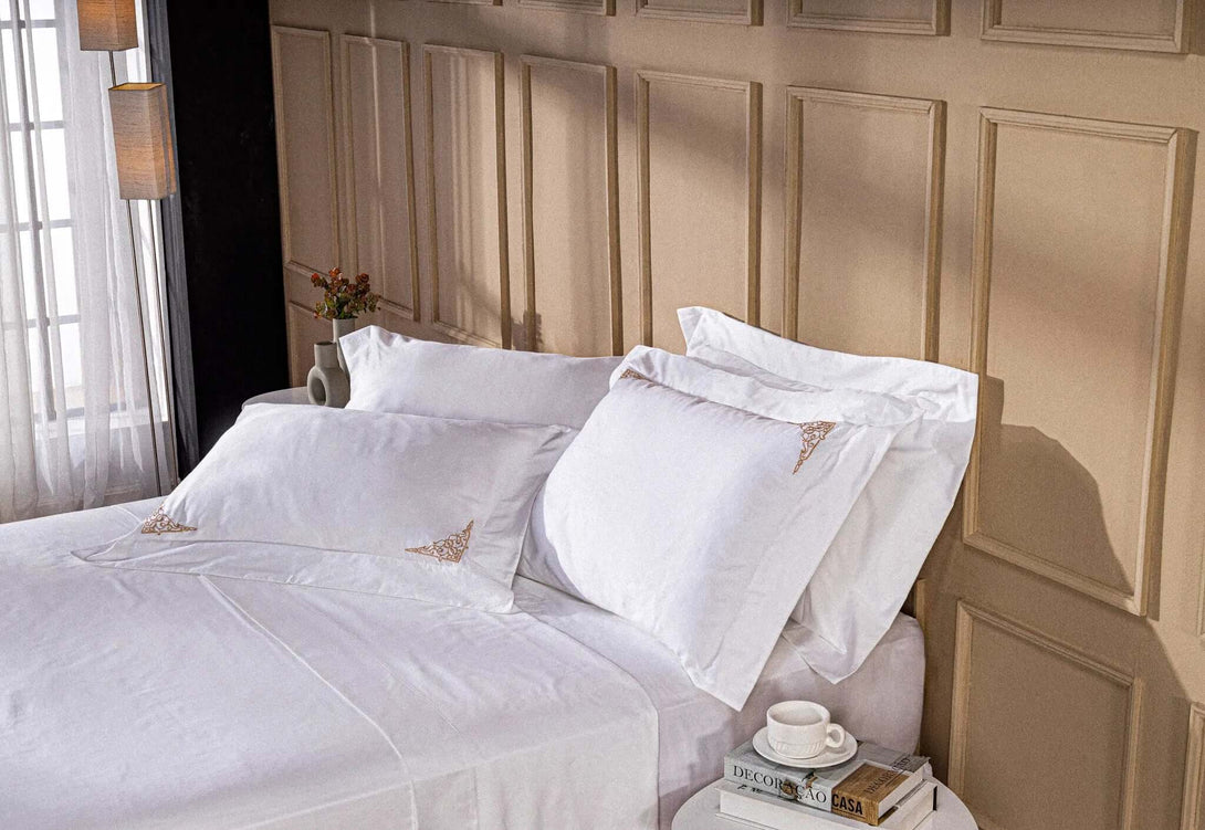 Jogo de Cama Queen Combo White - Fronha Arabesco Gold 4