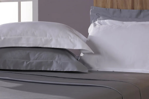 Jogo de Cama Queen Combo White - Fronha Pamut Cinza